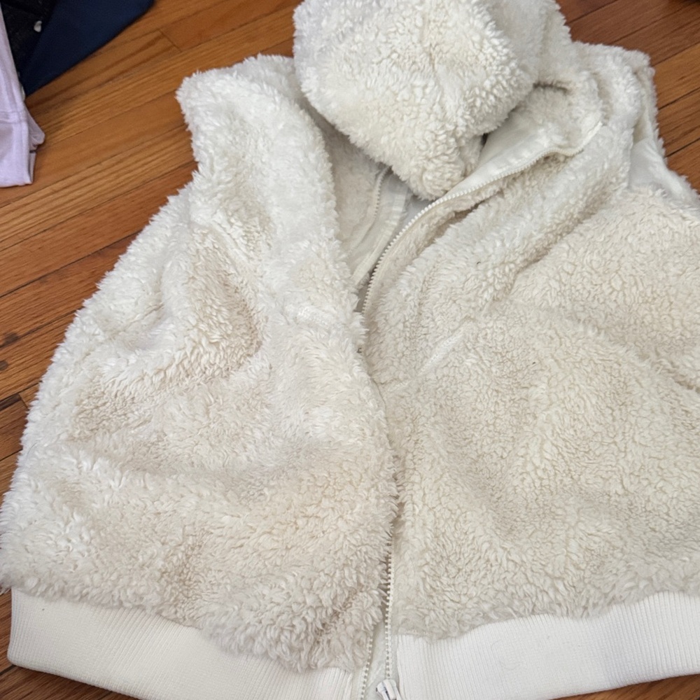 Cozy Cream vest
